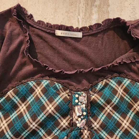 Axes Femme Green and brown plaid and ruffle top size Med - Picture 5 of 6
